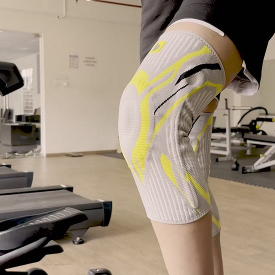 Easy Move Knee Sleeve 